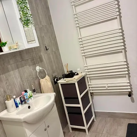 Alkony شقة إغير